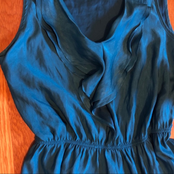 Express Ruffle Tank - Picture 4 of 4